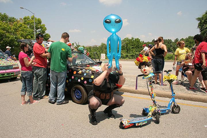 h20070511_ArtCarParade1 183 